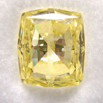 View 1.13 ct. Radiant Fancy Yellow