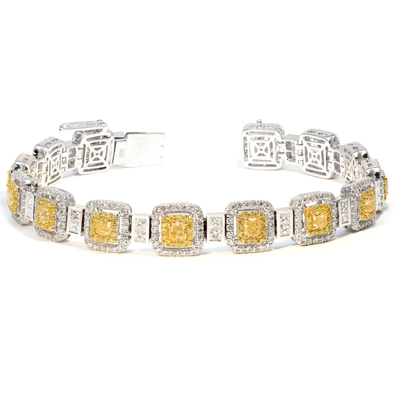 View 9.22 ct. Cushion Fancy Yellow (Bracelet)